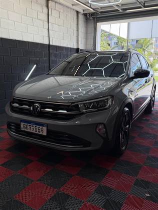 VOLKSWAGEN NIVUS 1.0 200 TSI TOTAL FLEX HIGHLINE AUTOMÁTICO